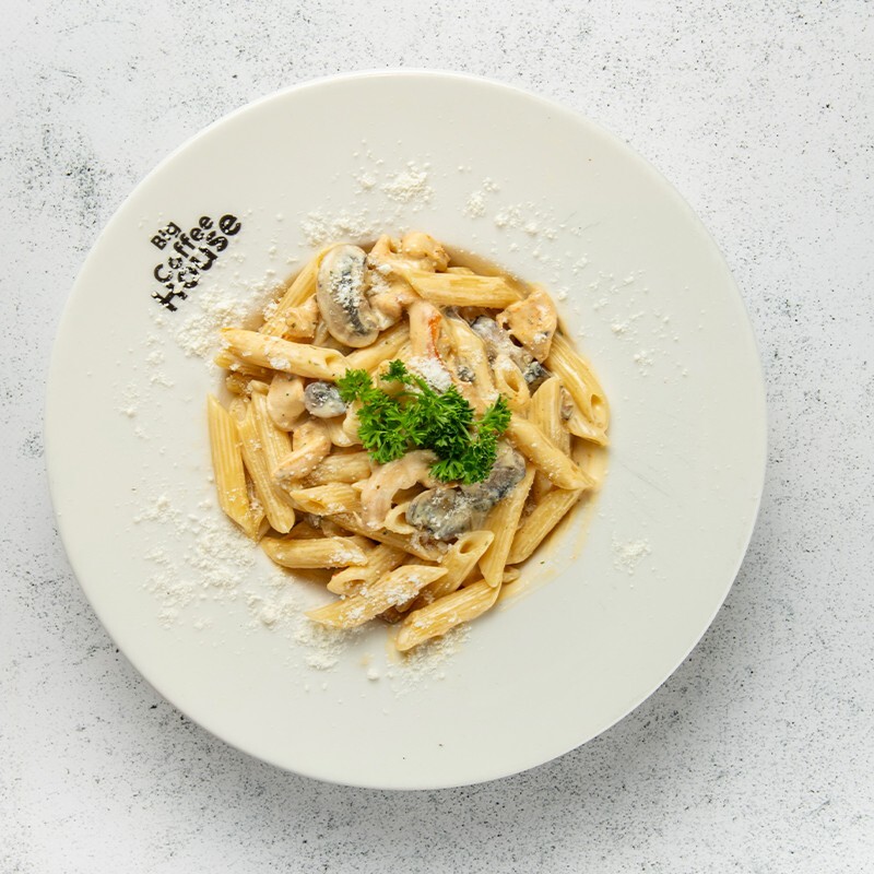 Penne Alfredo (1041,9 KCal)