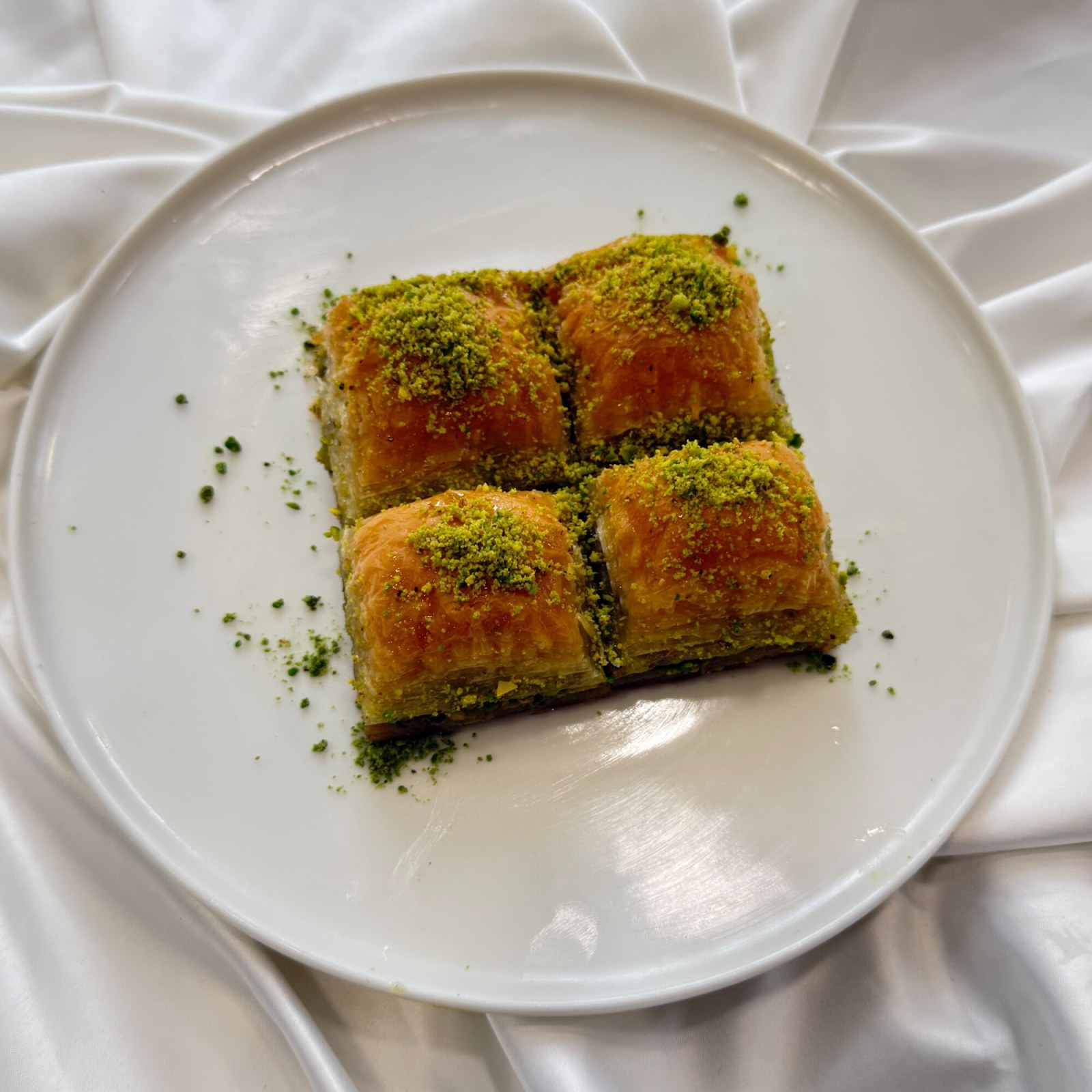 Antep Fıstıklı Kuru Baklava (500 gr)