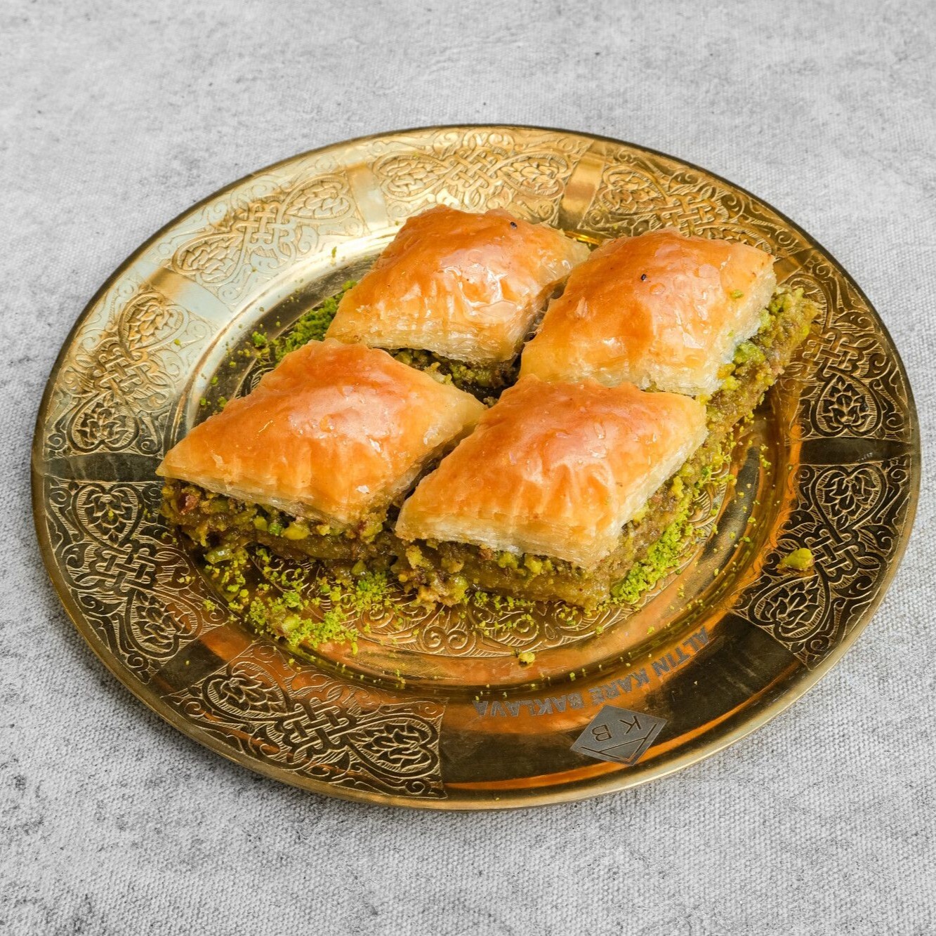 Fıstıklı Baklava (1 kg.)