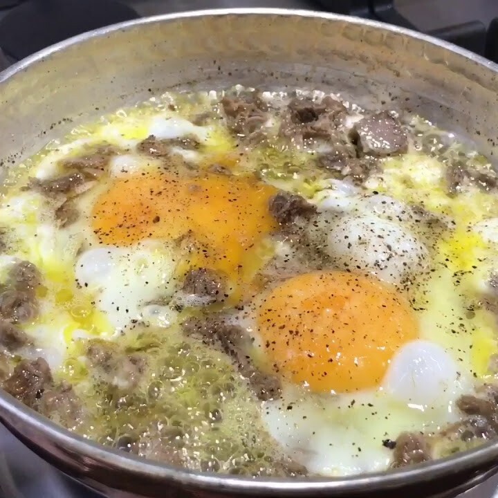 Kavurmalı Yumurta
