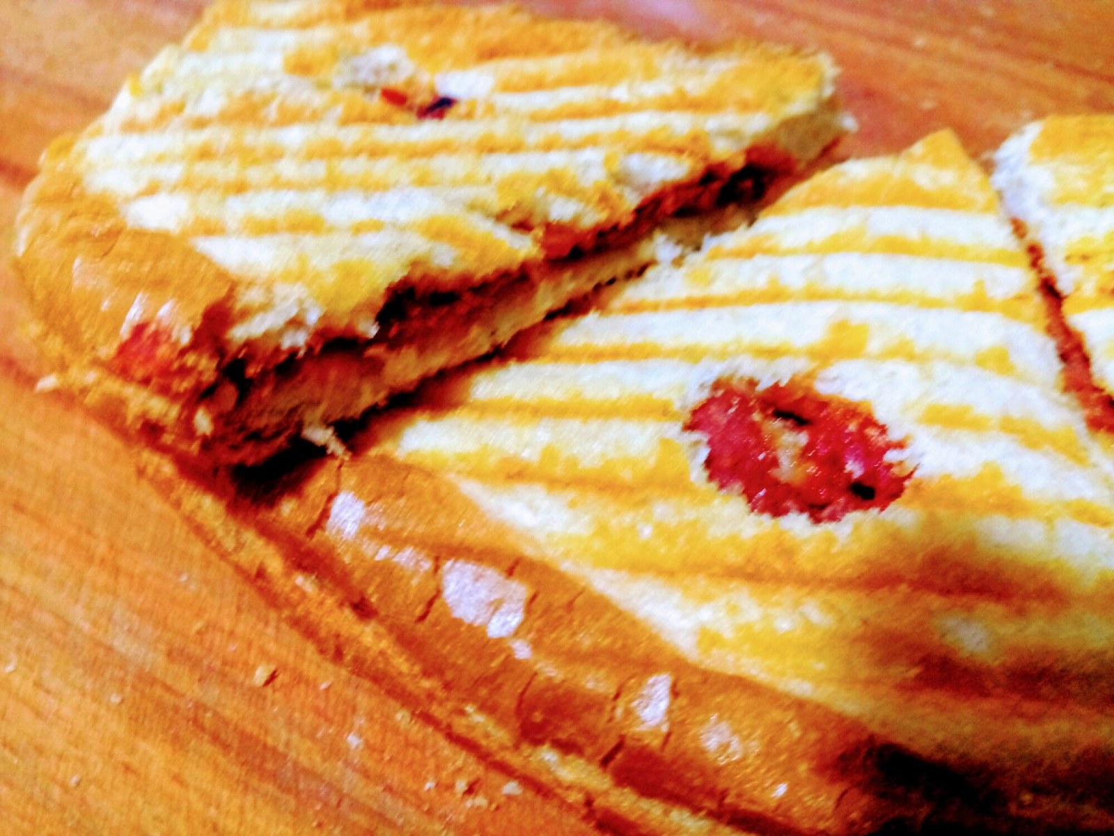 Sucuklu Tost