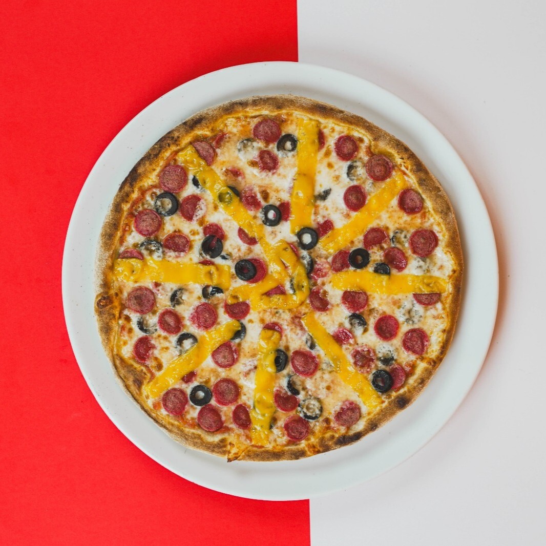 Sosisli Pizza (1 Kişilik)
