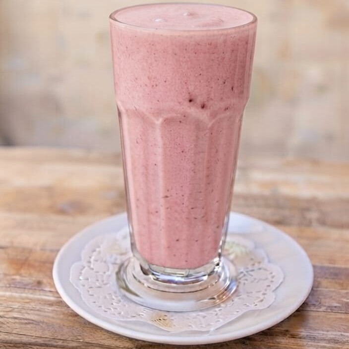 Çilekli Milkshake