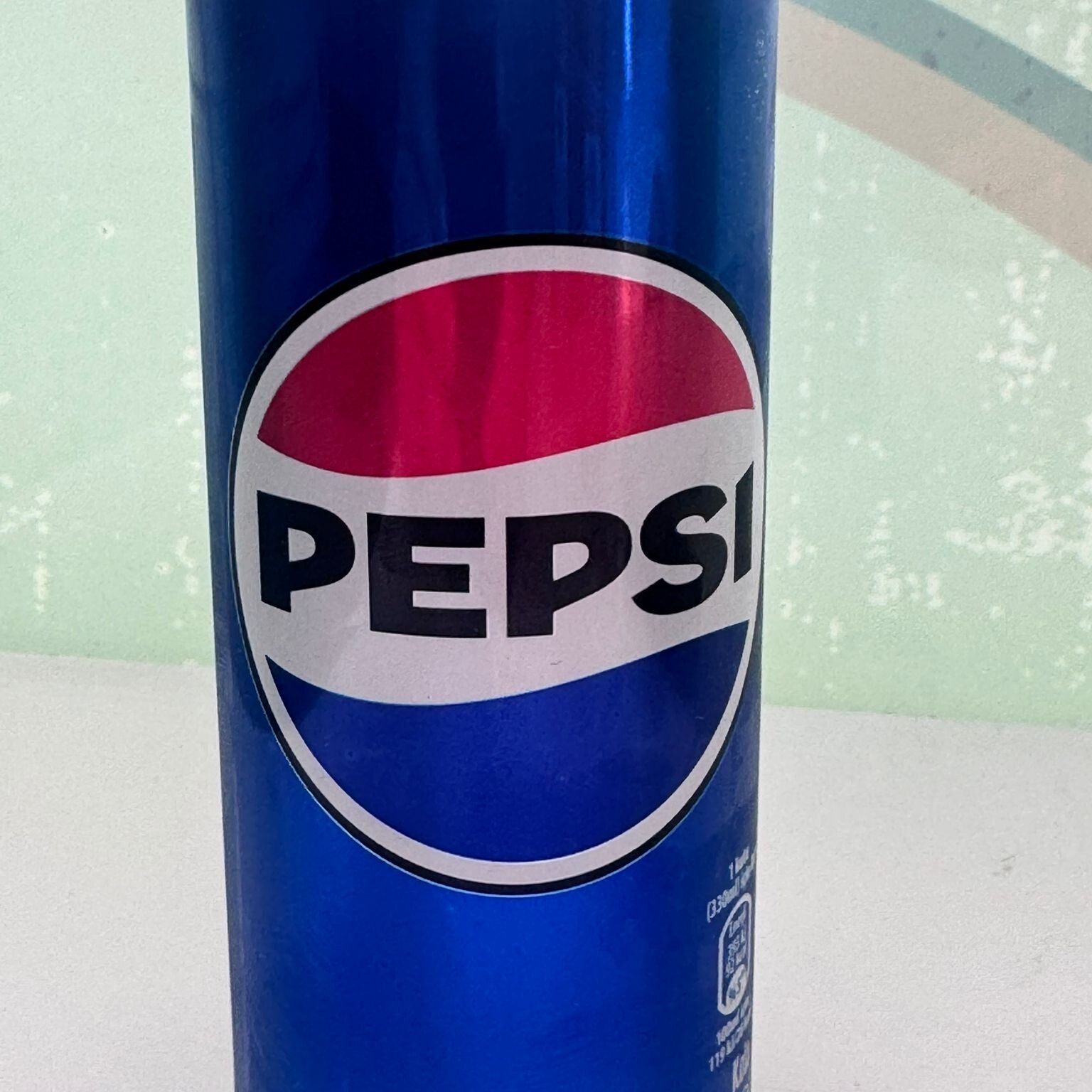 Pepsi (330 ml)