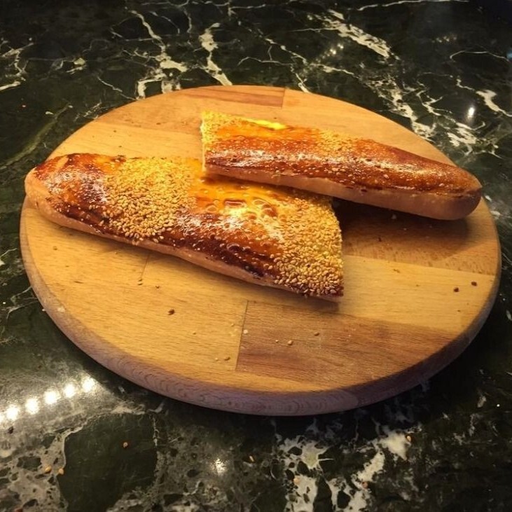 Peynirli Kır Pidesi