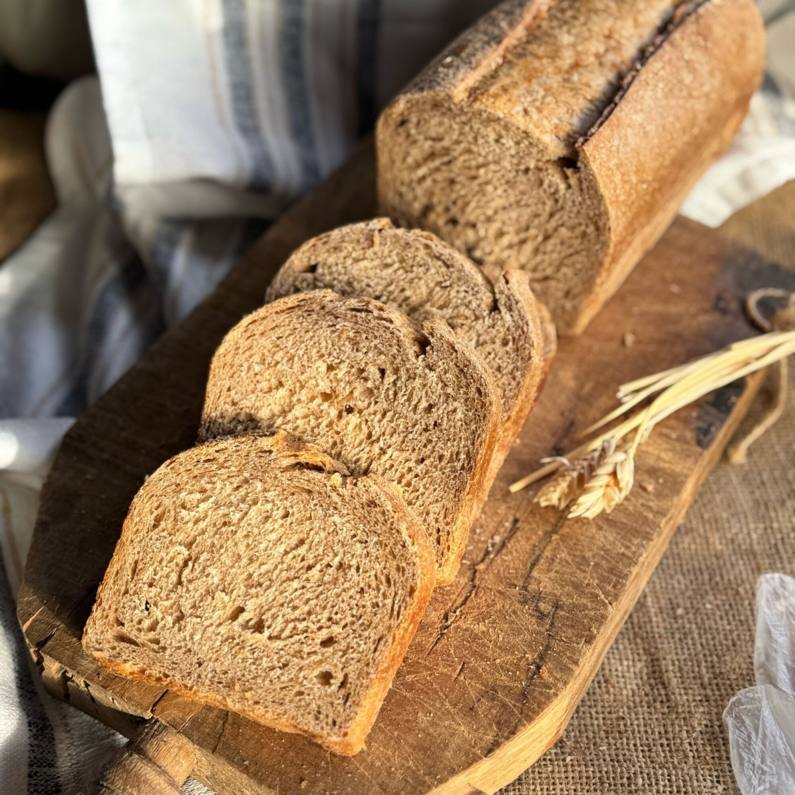 Ekşi Mayalı Tam Buğday Tost Ekmeği(800g)