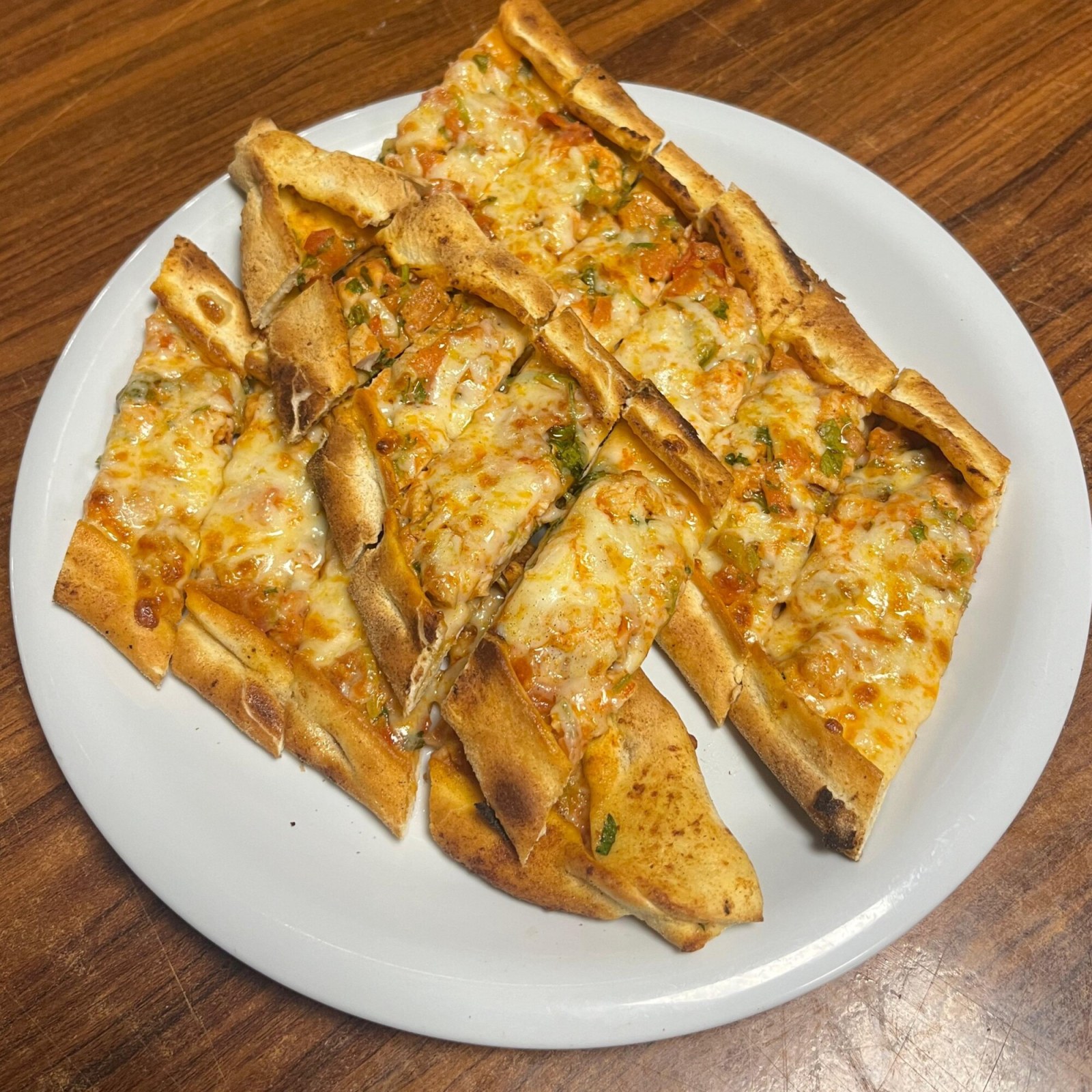 Kaşarlı Tavuklu Pide
