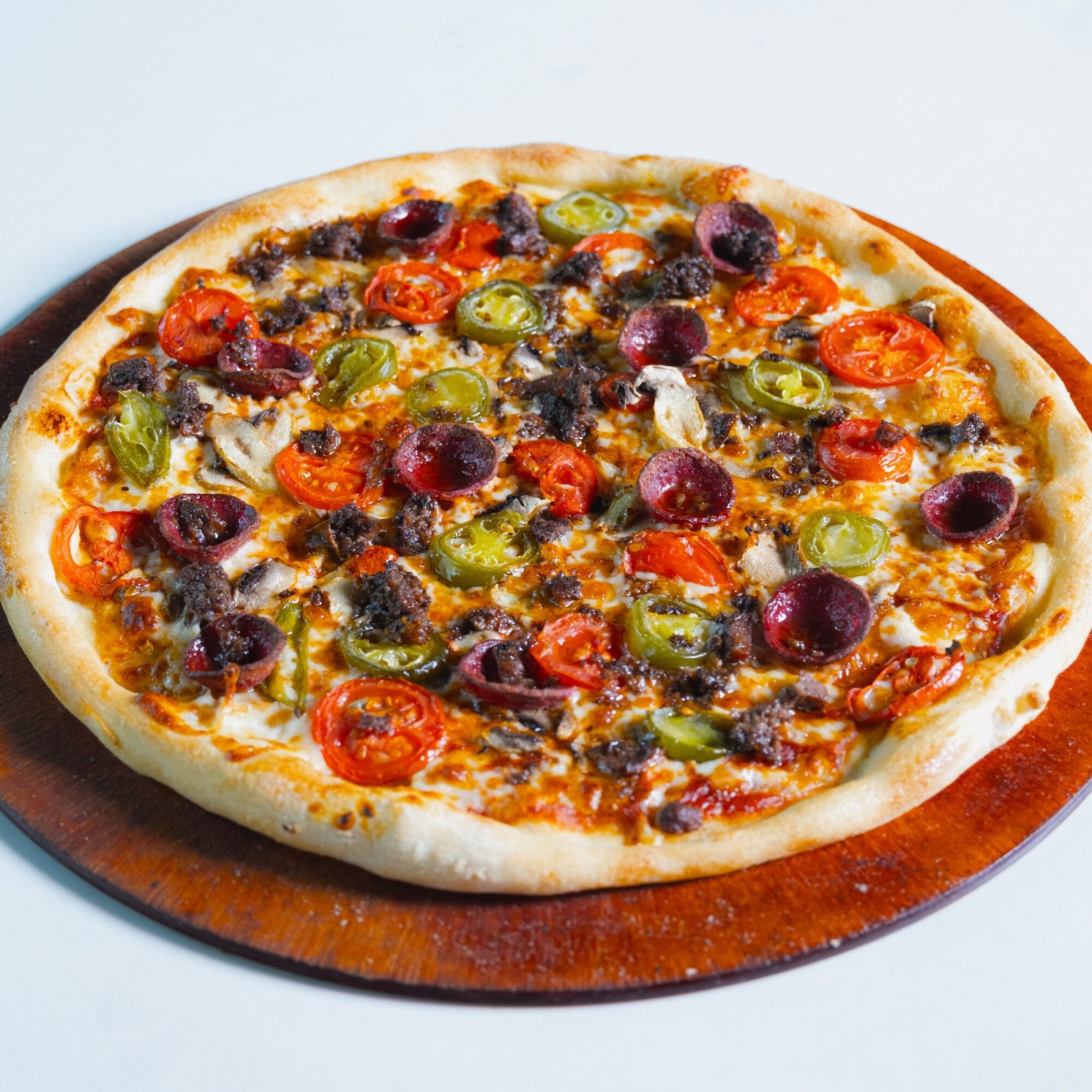 Acılı Etli Pizza (Orta)