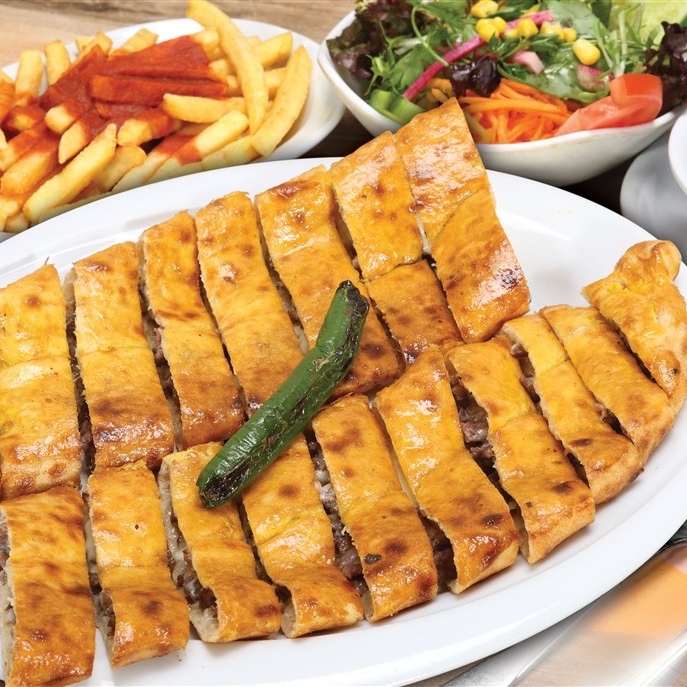 Kapalı Dönerli Pide