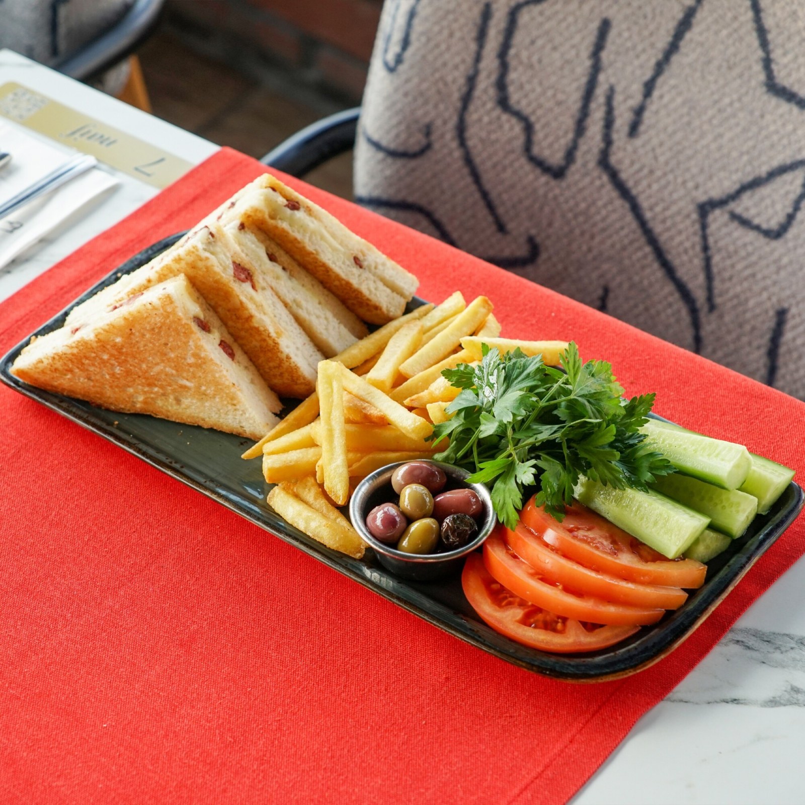 KARIŞIK TOST