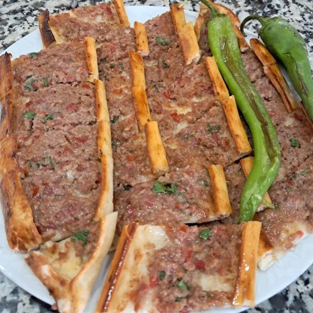 Kıymalı Pide