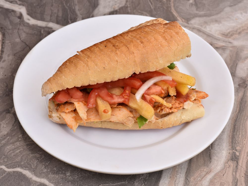 Ekmek Arası Tavuk Döner