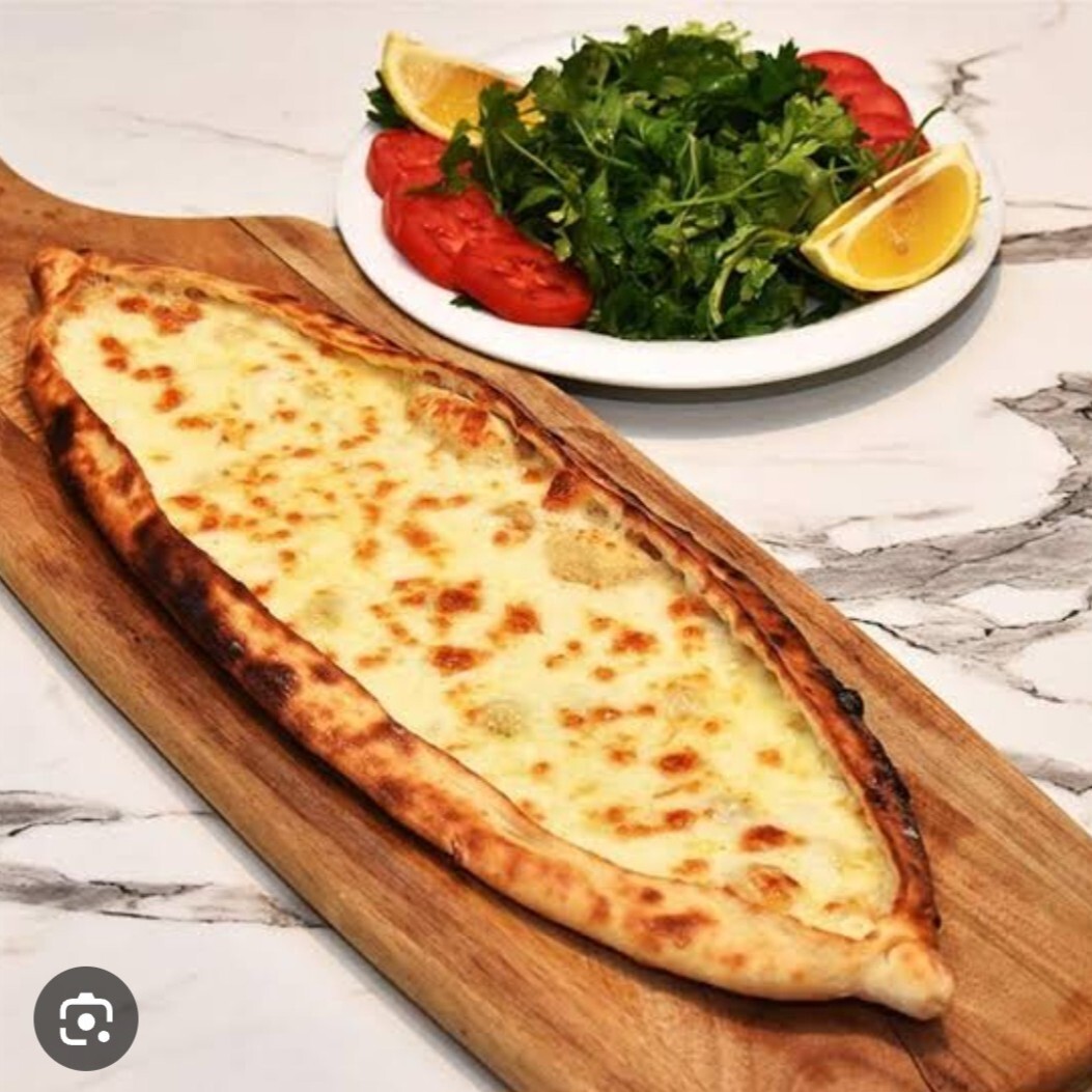 Kaşarlı Pide 1.5 Porsiyon