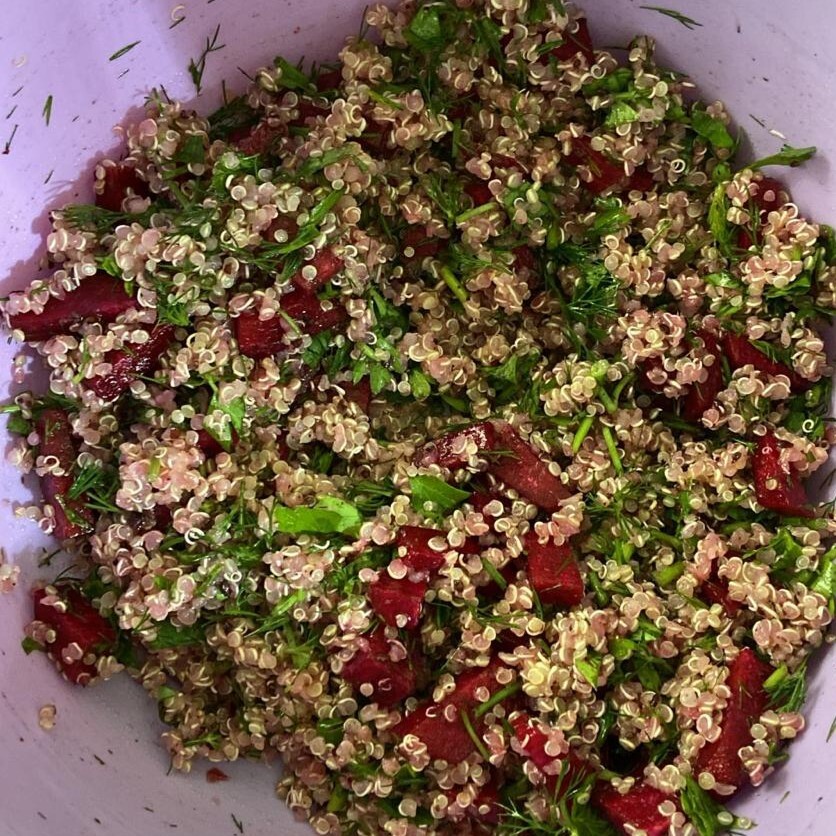 Kinoalı Pancar Salatası