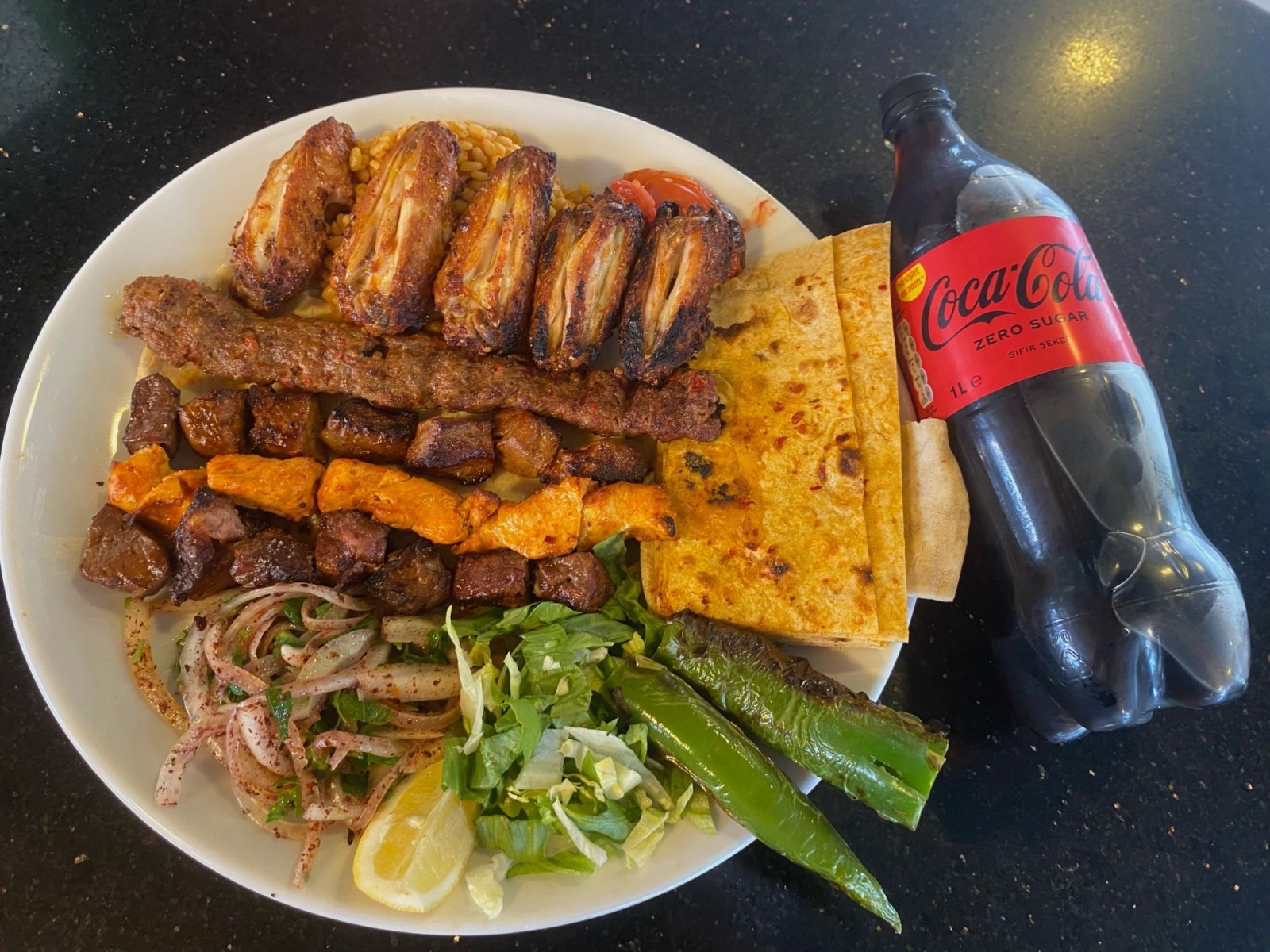 Karışık Kebap Menü (1 litre kola zero )