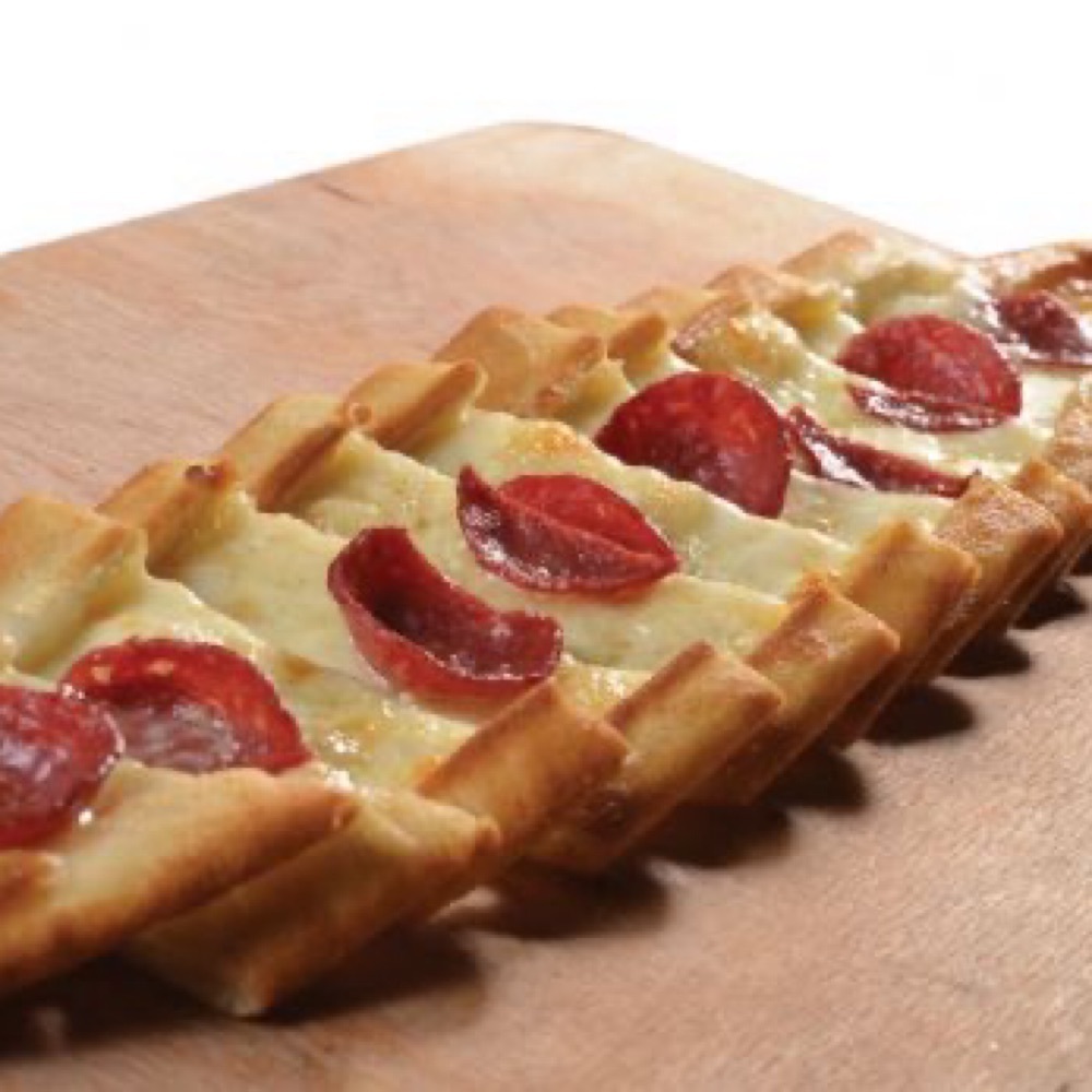 Sucuk -Kaşarlı Pide