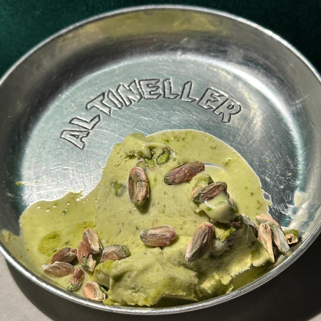 Fıstıklı dondurma 1(kg)