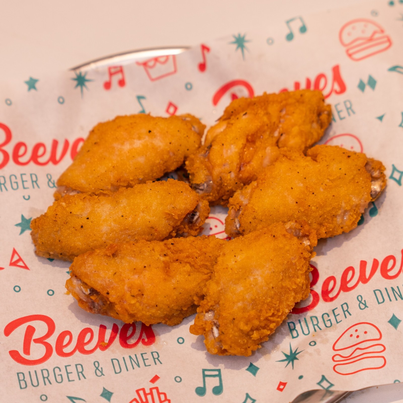 Wings (6 Adet Sade Buffalo)