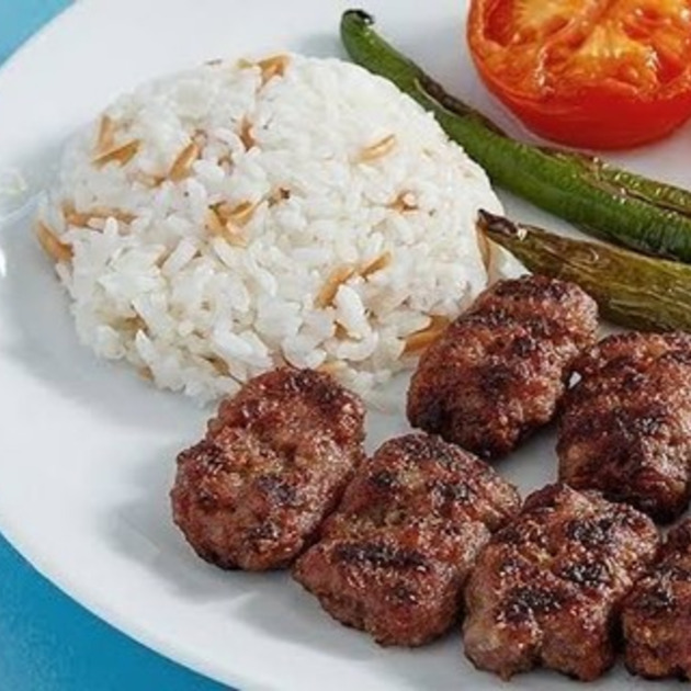 Pilav Üstü Köfte (130GR KÖFTE)