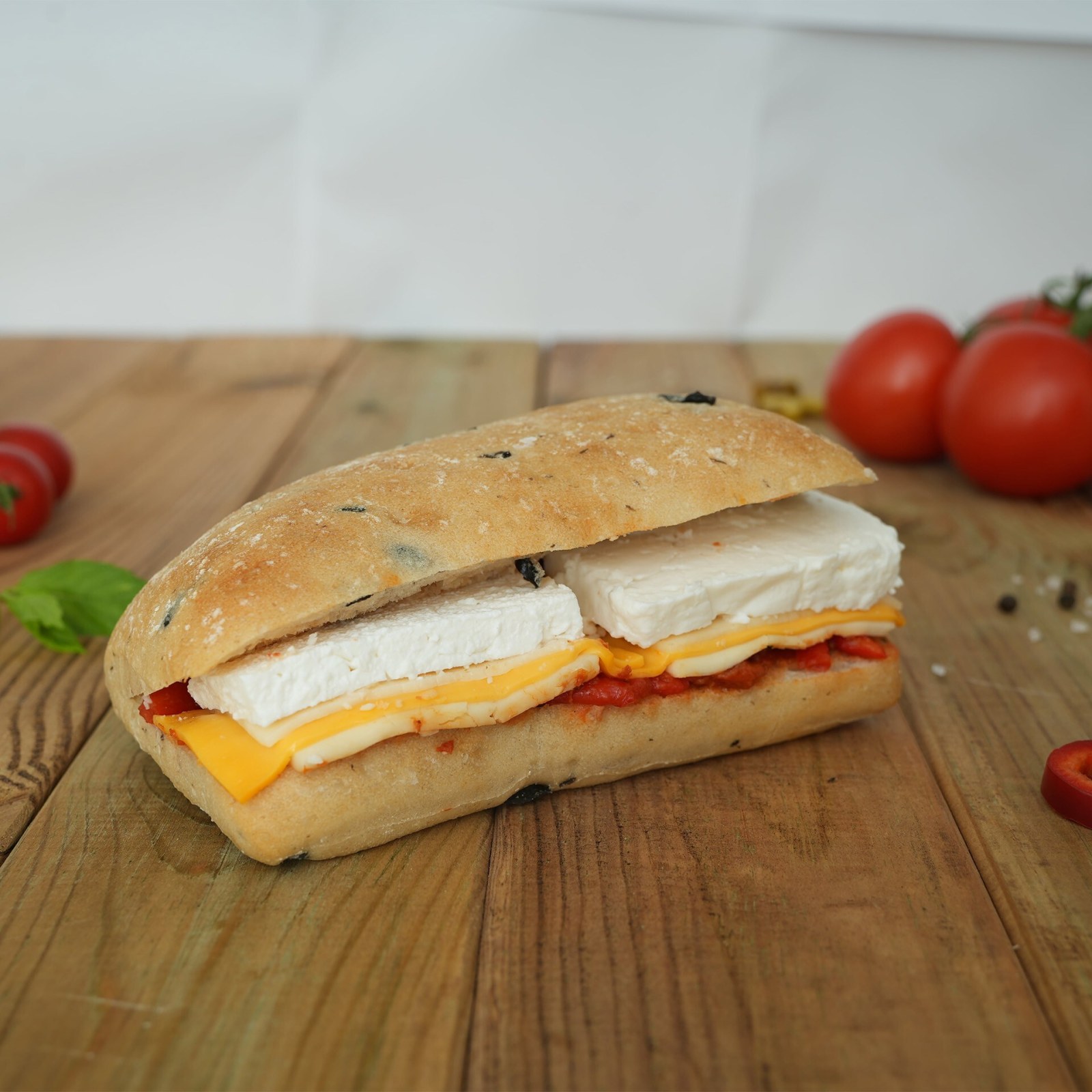 Dört Peynirli Ciabatta