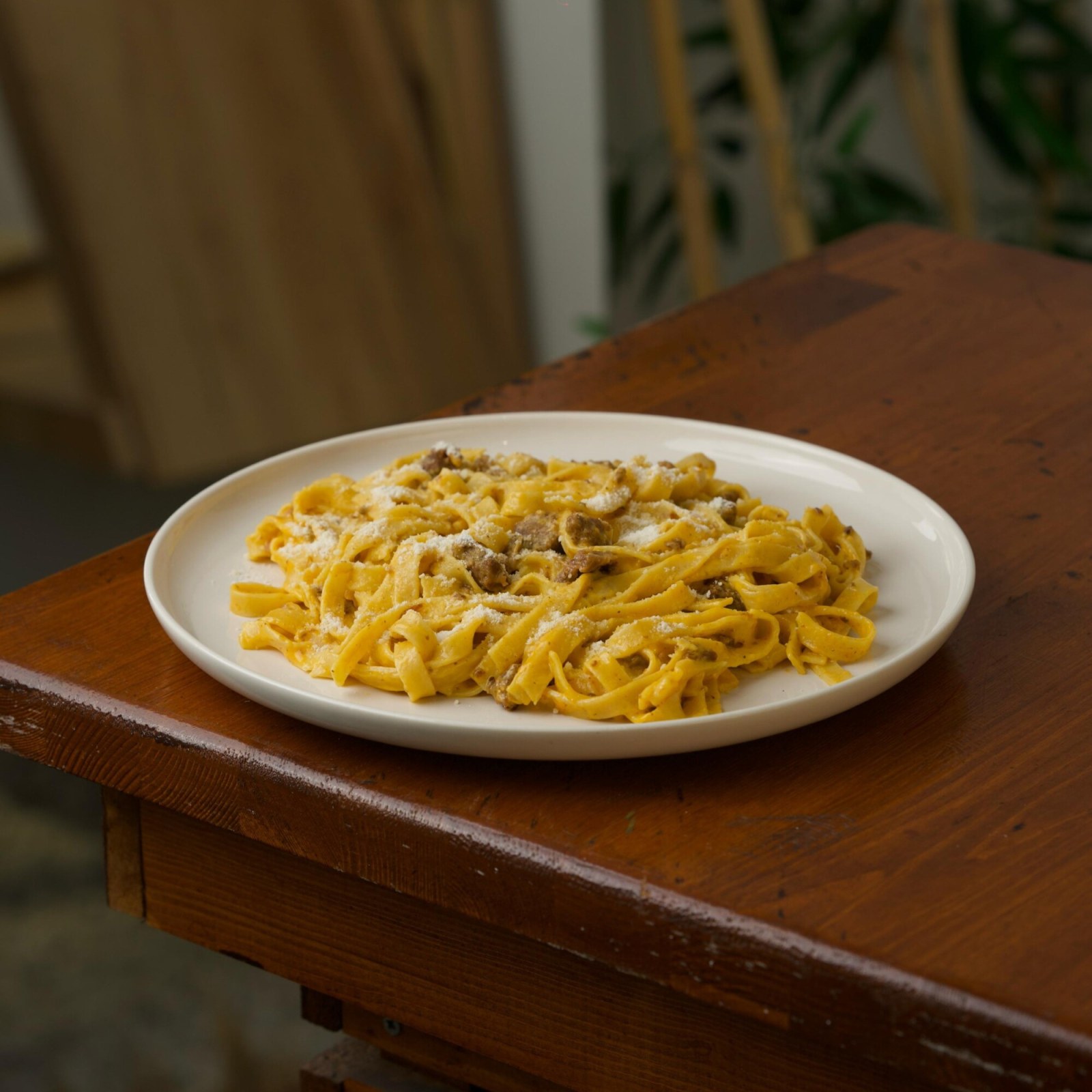 Köri Tavuklu Fettucine