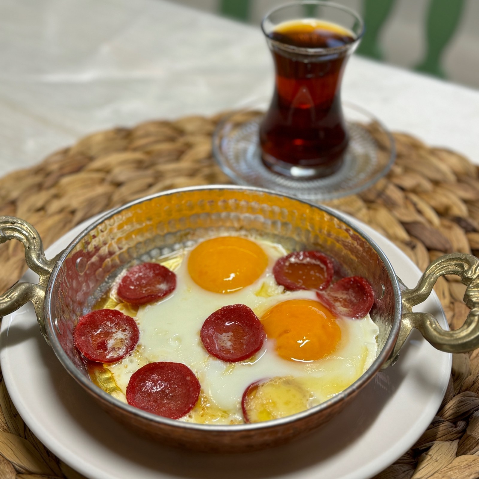 Sucuklu Yumurta