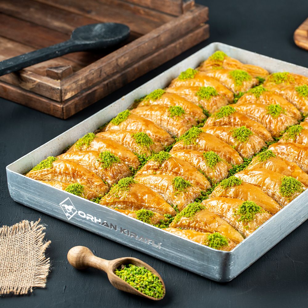 Sadeyağlı Havuç Dilim Baklava (1kg)