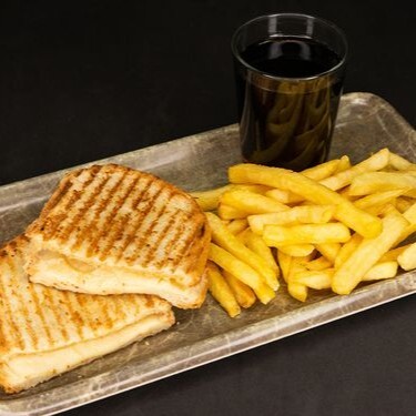 Kaşarlı Tost Menü