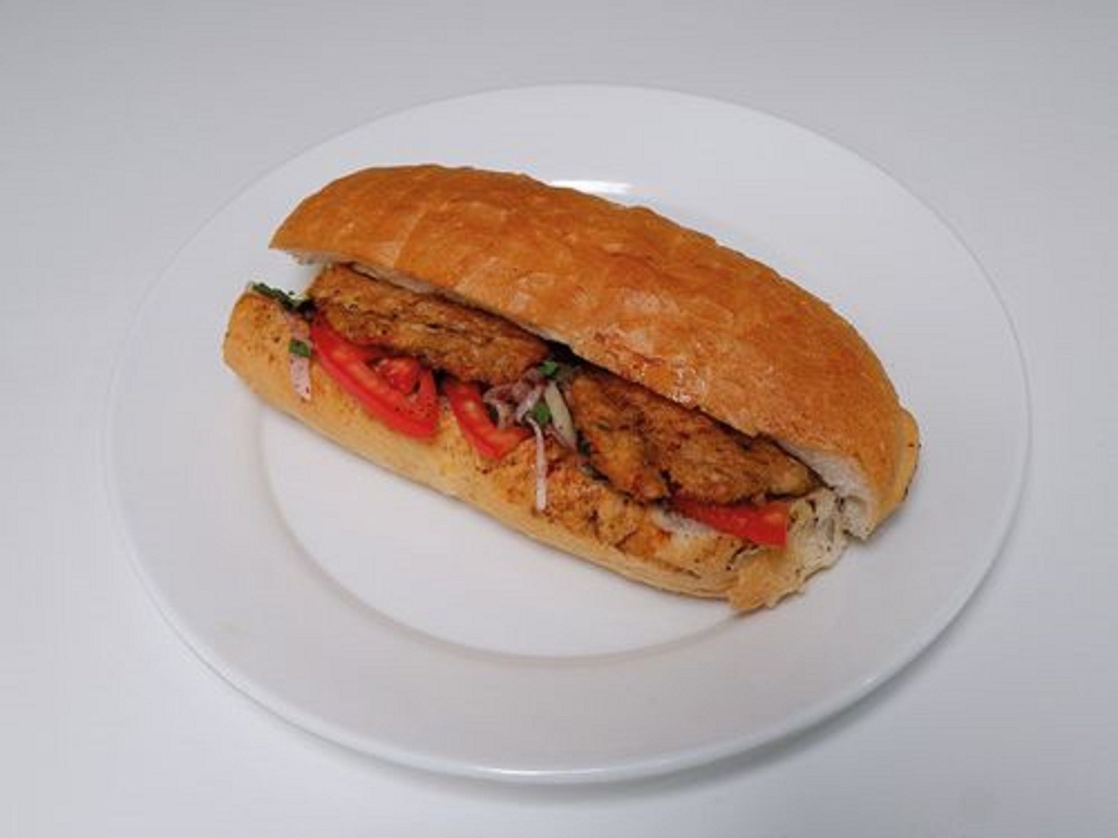 Somun Ekmek Arası Tavuk Köfte