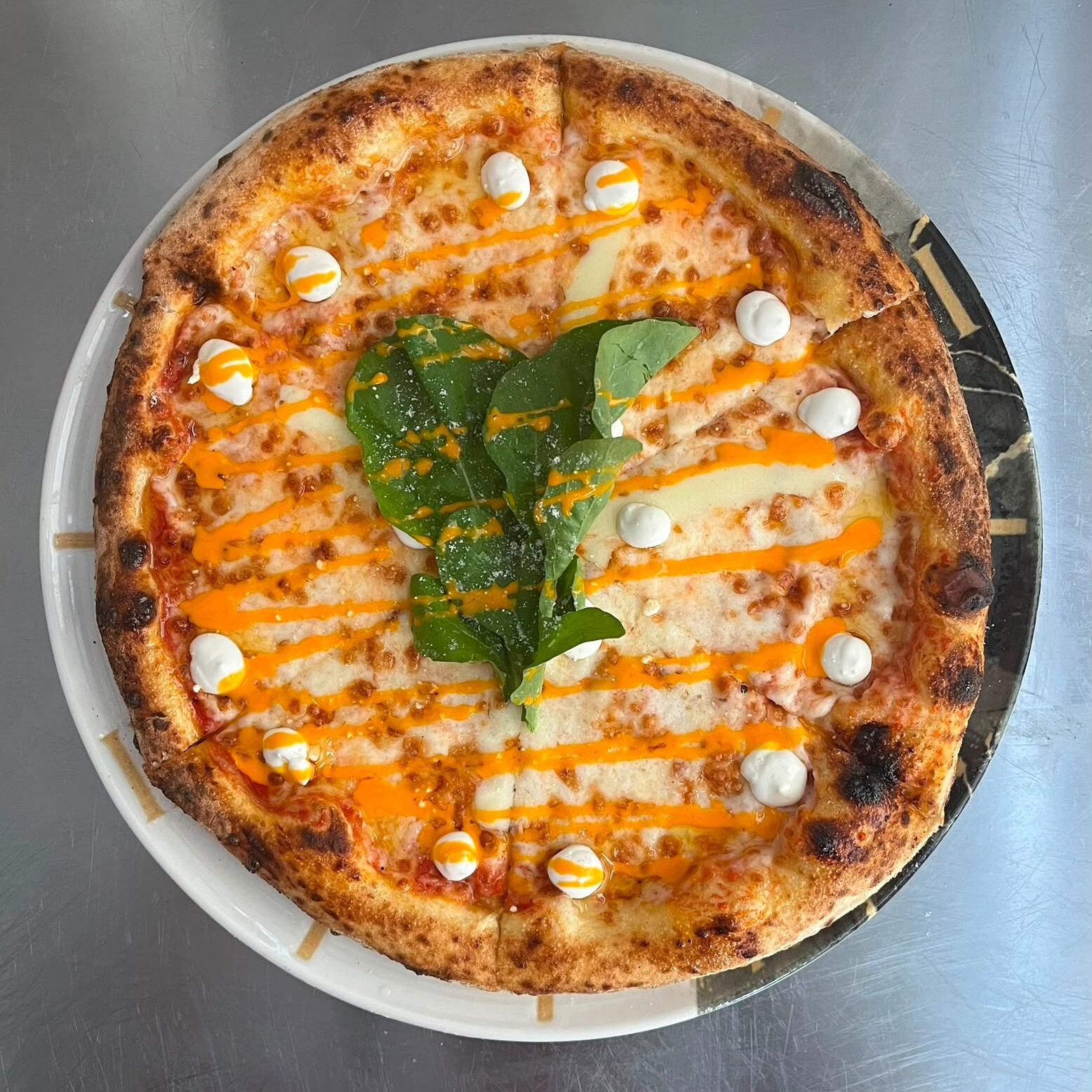 Dört Peynirli Pizza