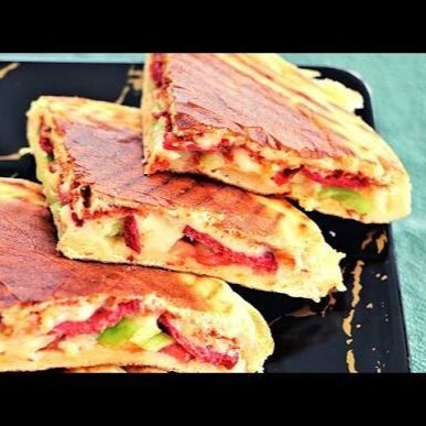 Kaşarlı Bazlama Tost