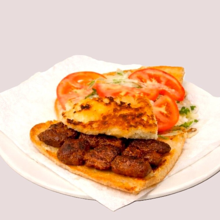 Yarım Ekmek Arası Izgara Köfte