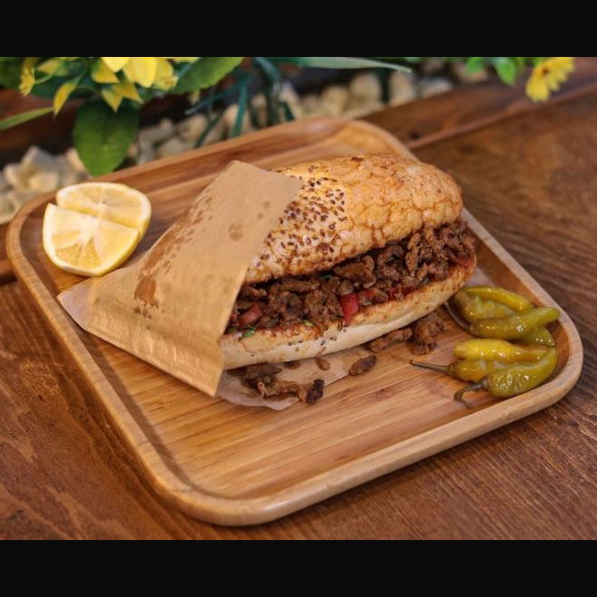 Ekmek Arası Et Tantuni