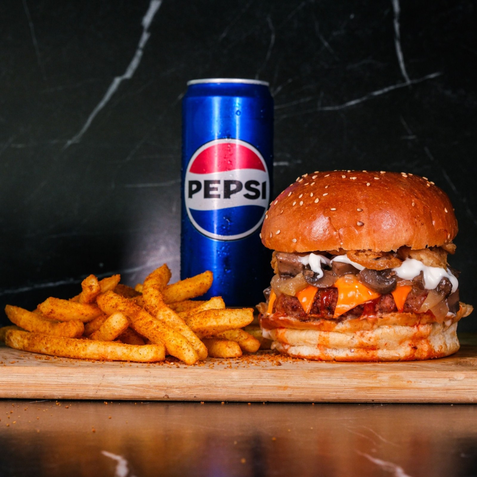 66 Garlic Mushroom Et burger menü