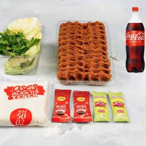 Çiğ Köfte (600 gr.) & Litrelik İçecek Menü