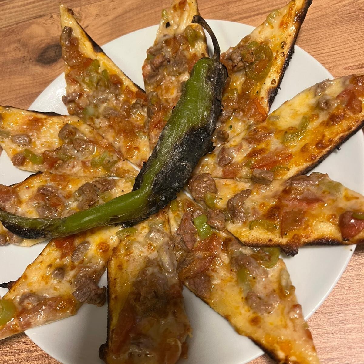 Bıçak Arası (Kaşarlı) Pide