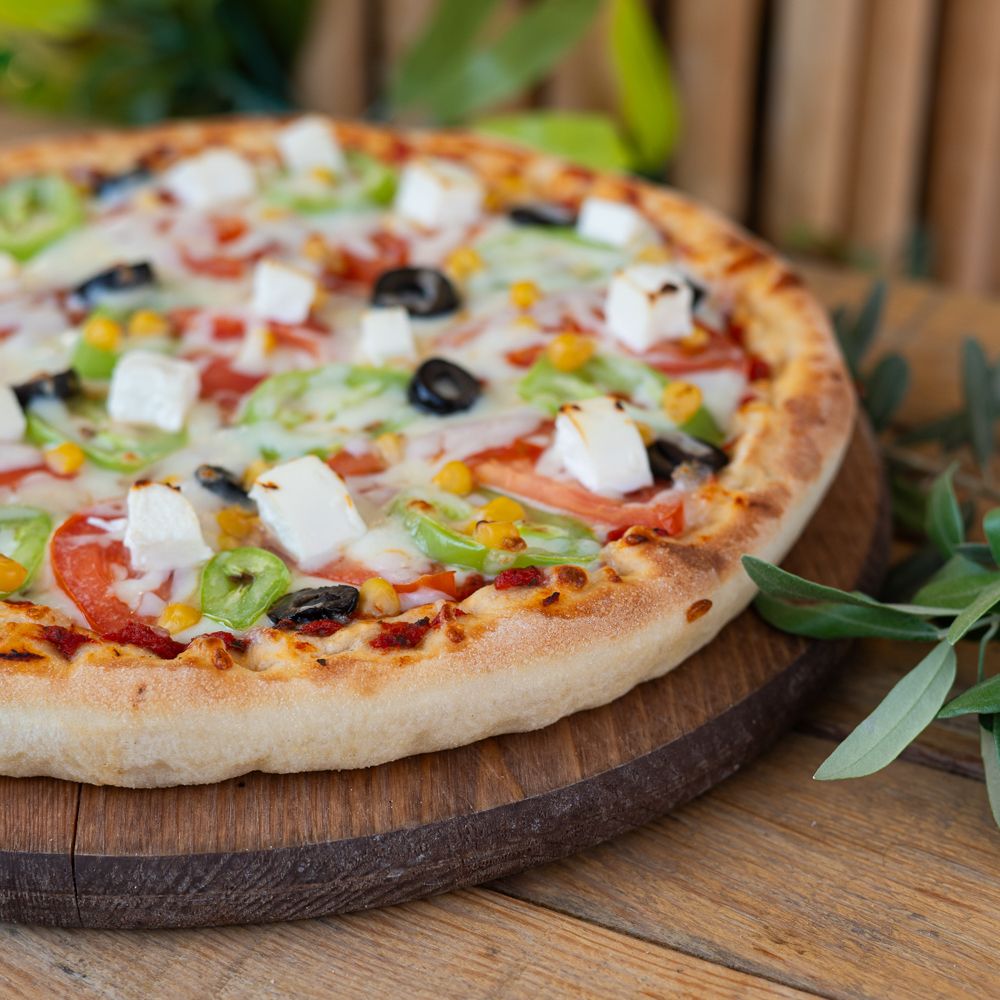 Deluxe Akdeniz Pizza (Büyük)