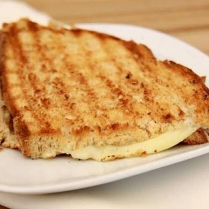 Yarım Ekmek Sade Tost