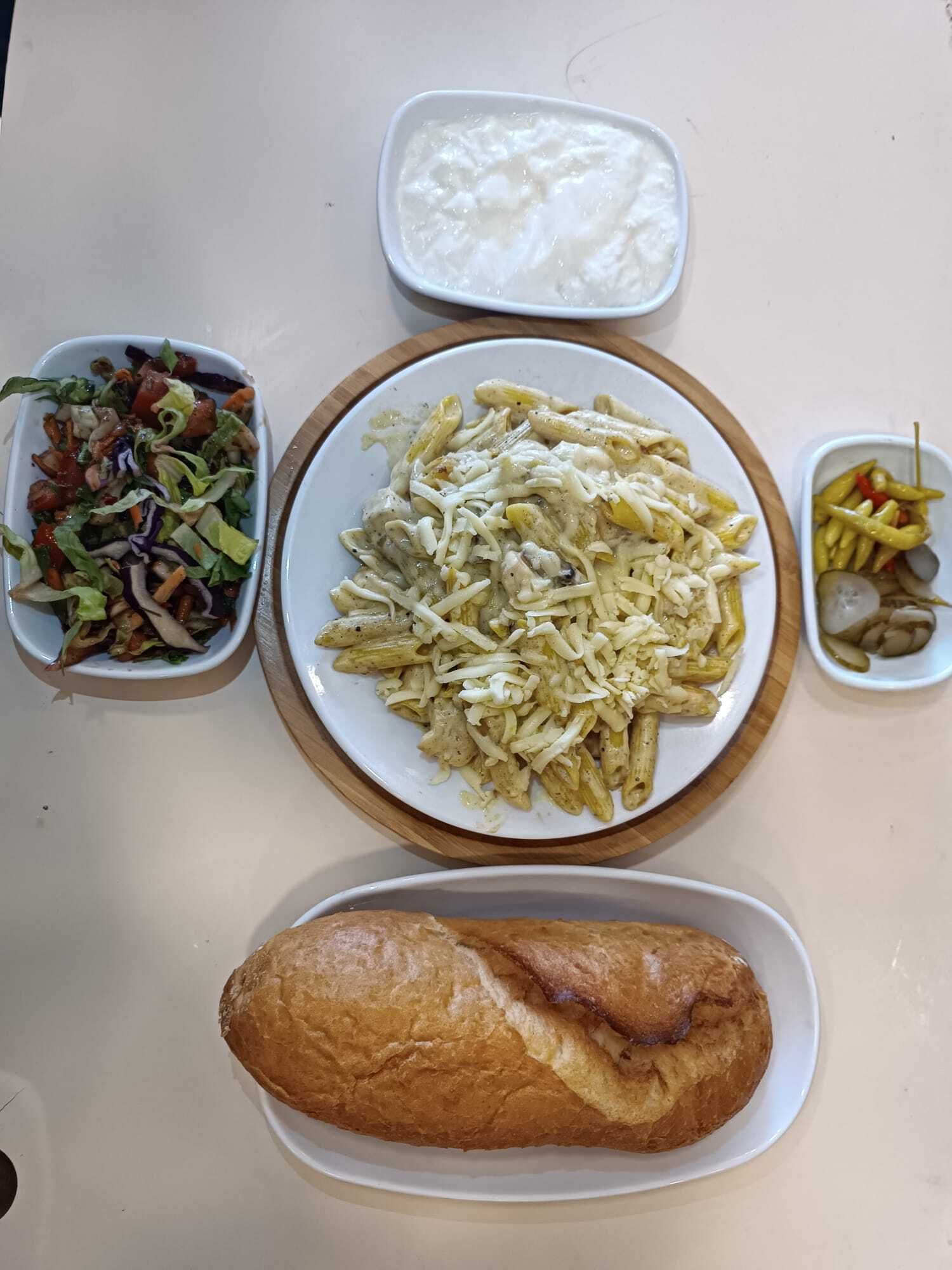 Laviva Pesto Soslu Makarna
