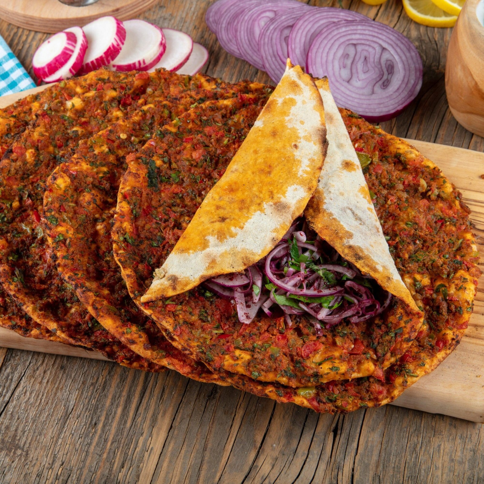 3'lü Lahmacun Menü