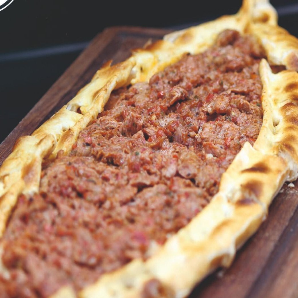Kuşbaşılı Pide