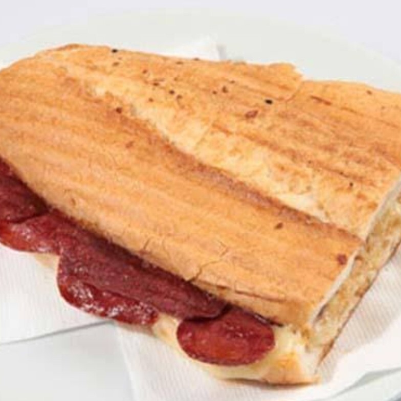 Sucuklu Tost