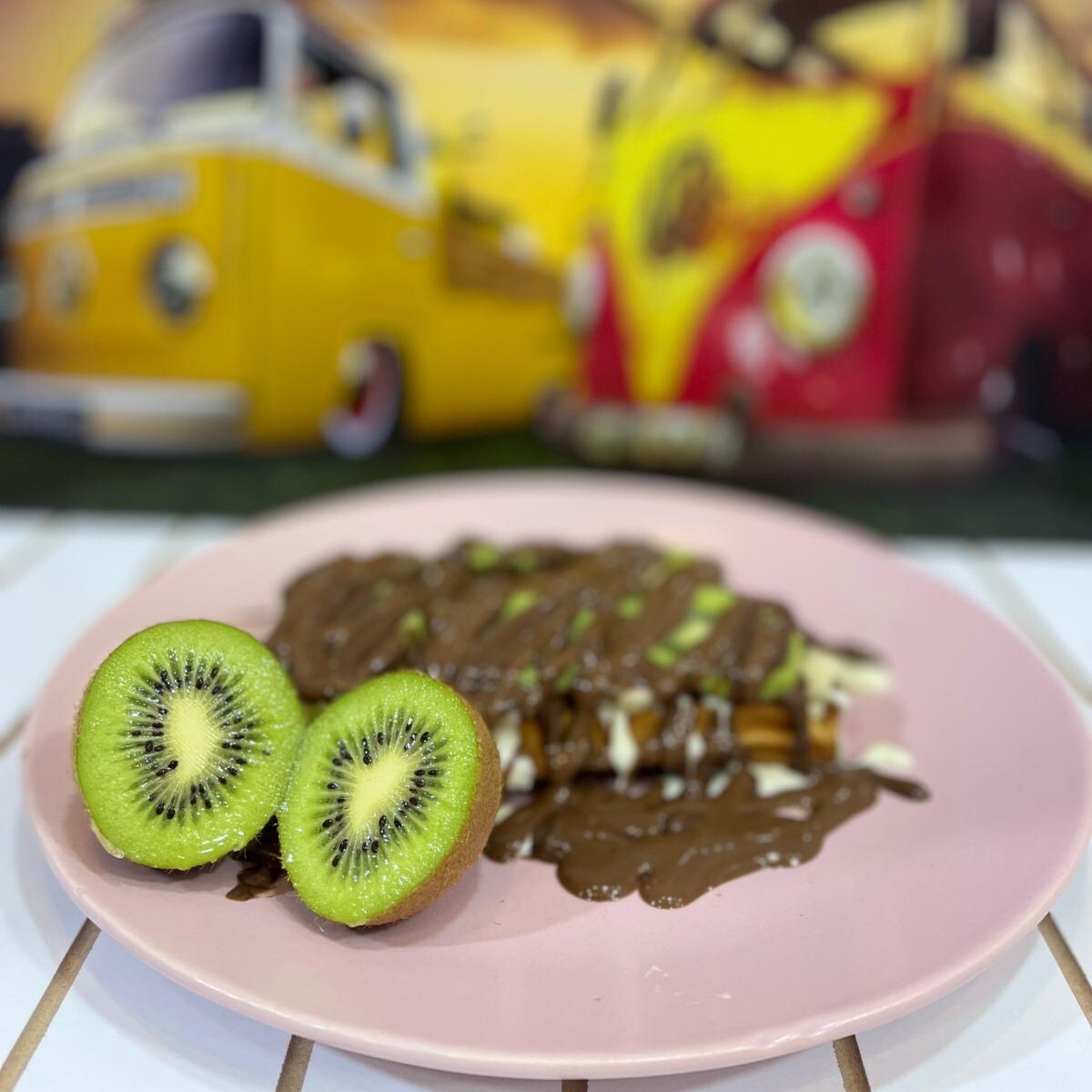 Kiwi ve Muzlu Waffle (Büyük)