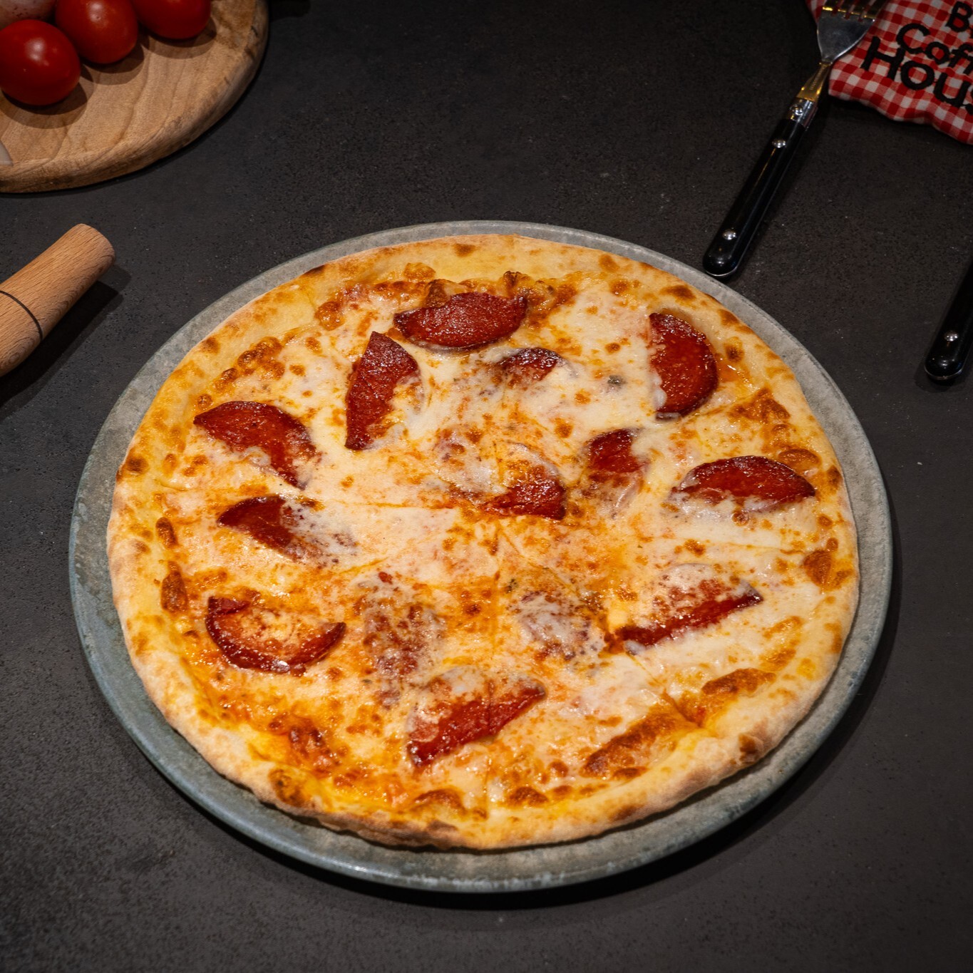 Pepperonı Pizza (1099,193 KCal)