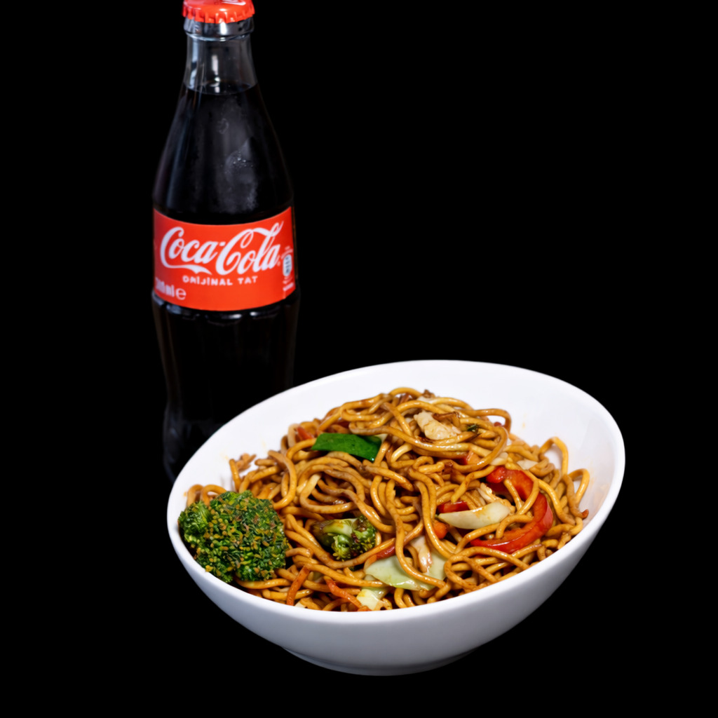 Sebzeli Erişte + Coca-Cola - % 10 İndirim