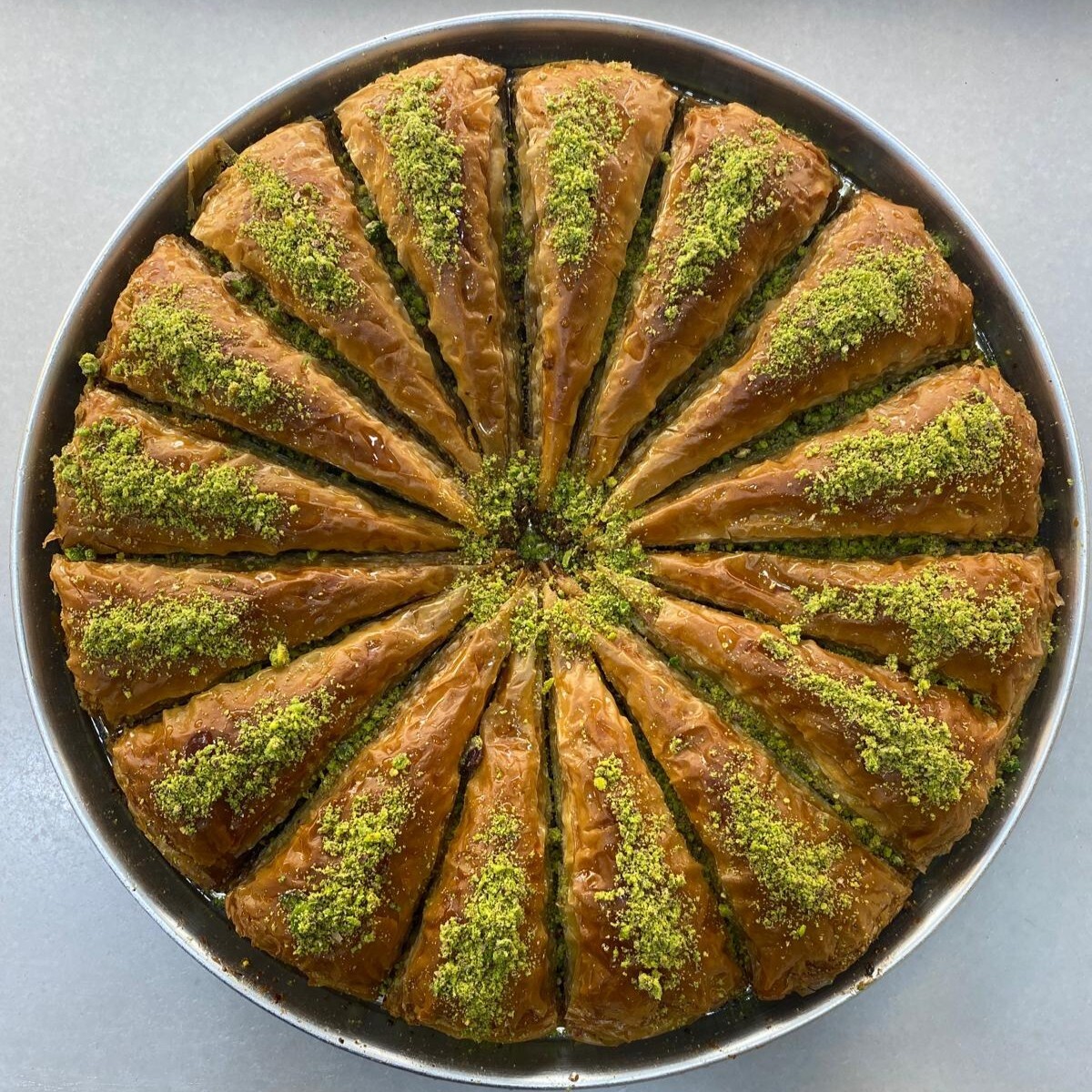 Fıstıklı Havuç Dilimi(1 Tepsi)
