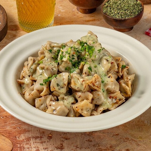 Pesto Soslu Kayseri Mantısı