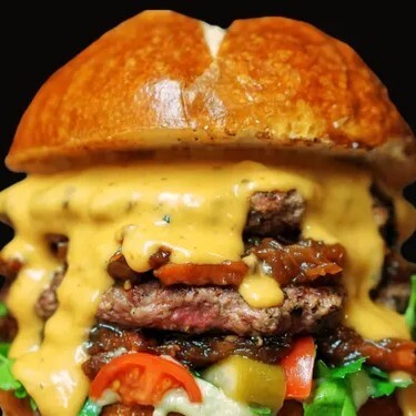 Chit Chat Bacon Cheese Burger & Patates Kızartması