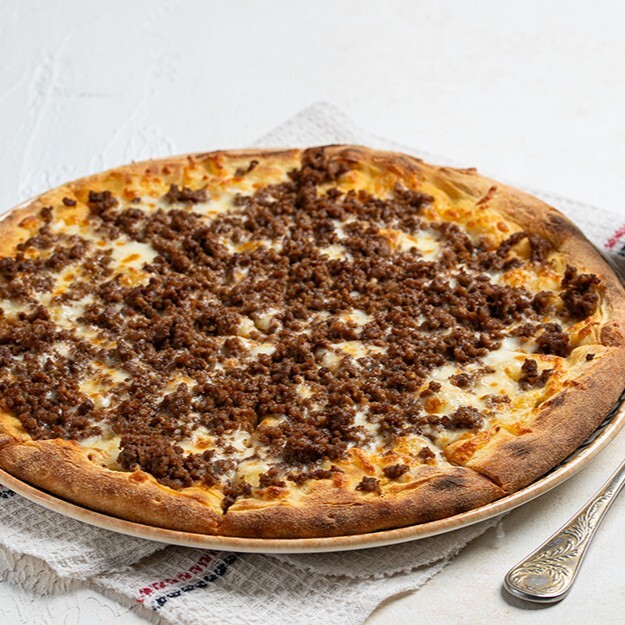 Kıymalı Kaşarlı Pizza