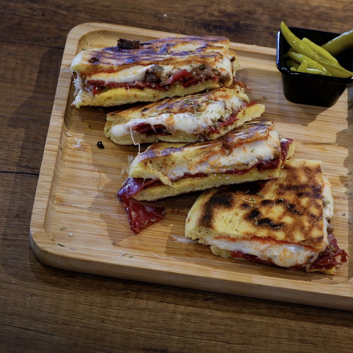 Et Bombası Tost